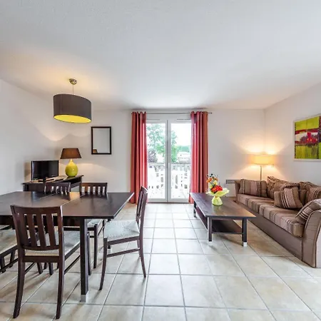 Domaine Du Golf D'albret.6 * Barbaste