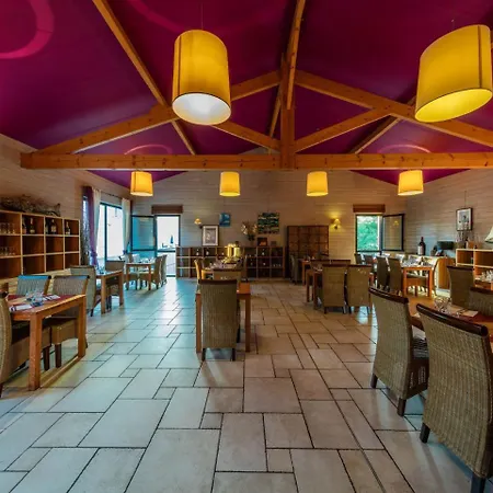 Domaine Du Golf D'albret.6 * Barbaste